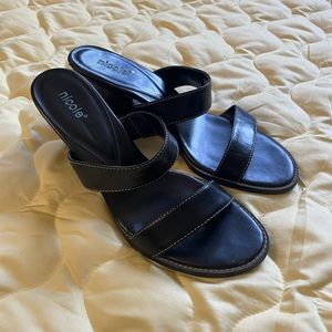 NICOLE womens black heels size 8.5